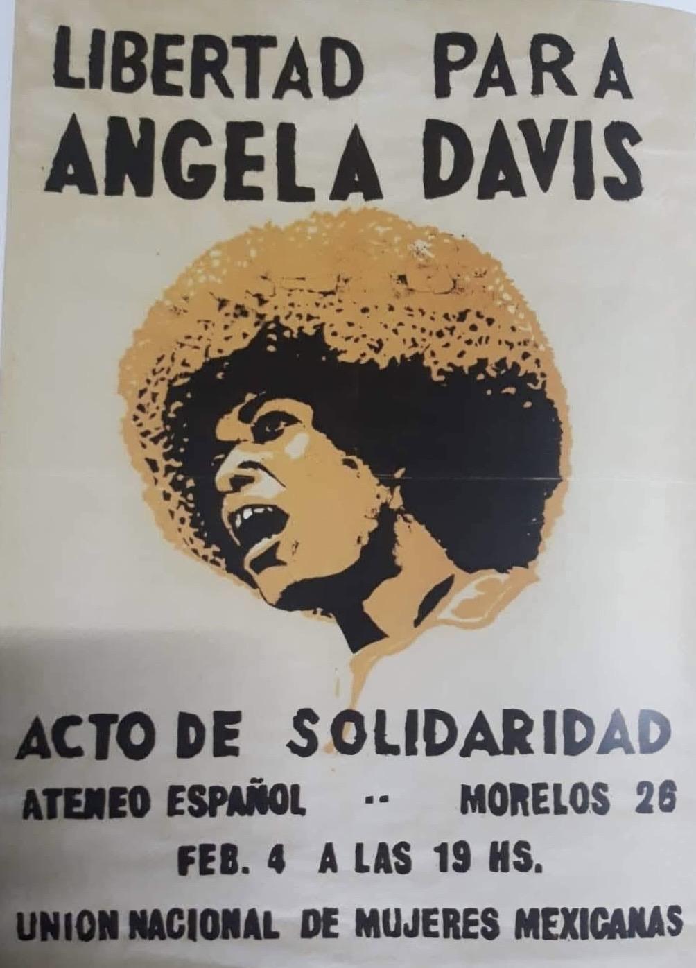 Cartel: Libertad para Angela Davis, acto de solidaridad de la Unión Nacional de Mujeres Mexicanas.
